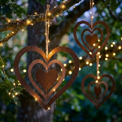 Wall Art &amp; Metal Signs