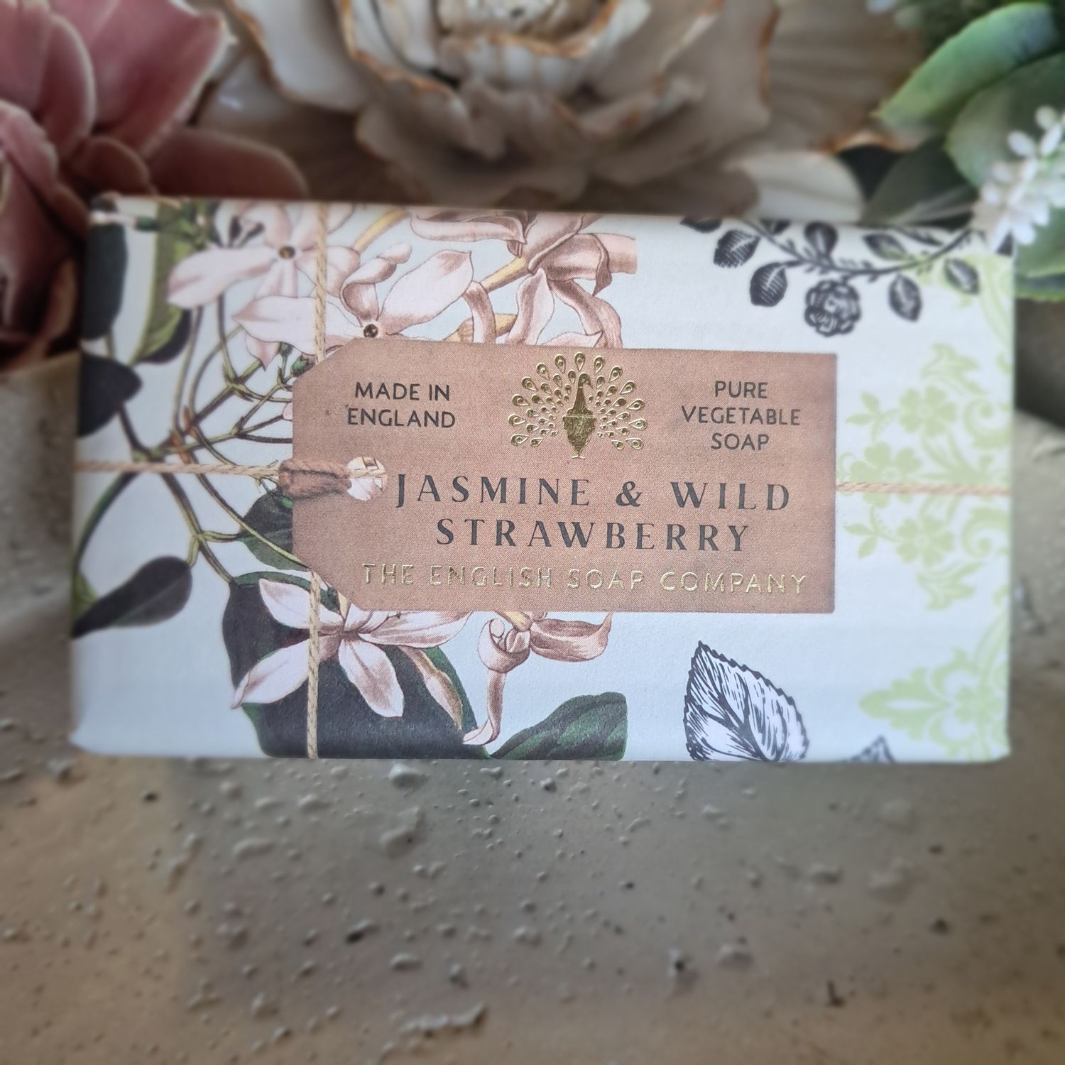 English Soap, Scent: Jasmine and Wild Strawberry