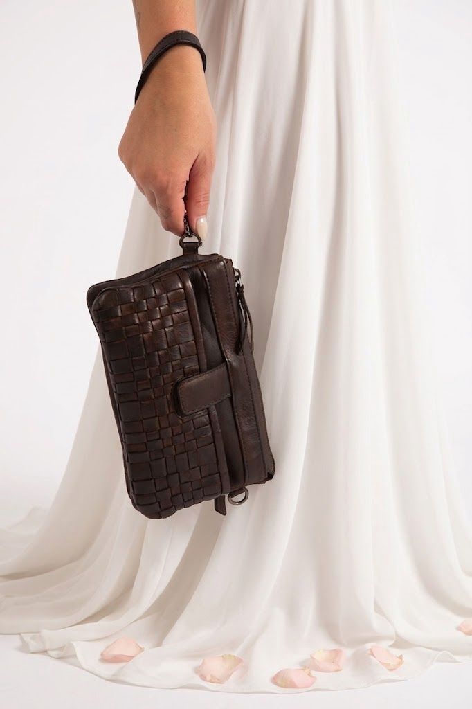 Woodstock woven Cross body Shoulder Bag/Clutch, Colour: mocha