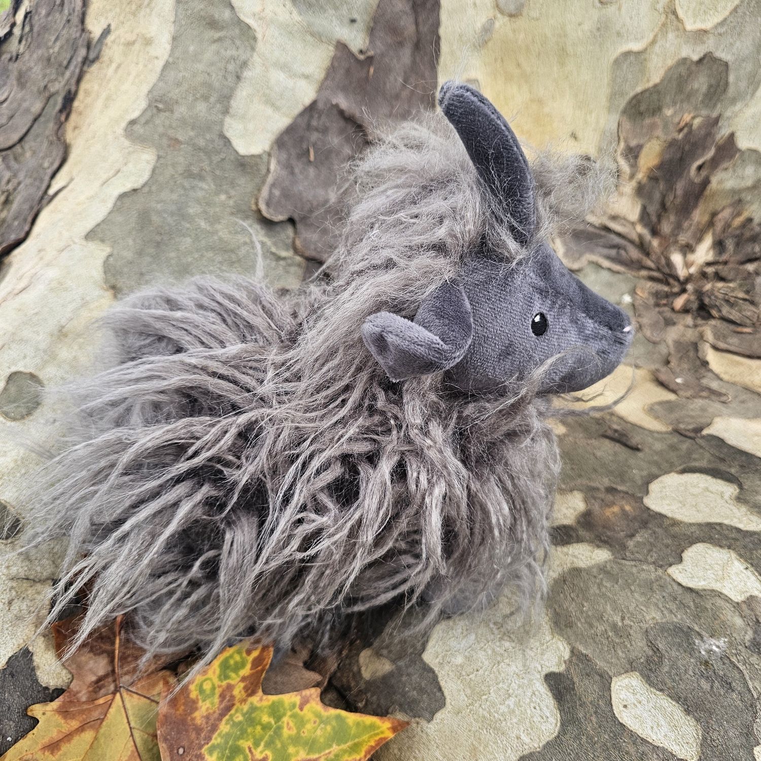 Nana Huchy Plush Mountain Heroes, Type: Aiden the Angora Goat