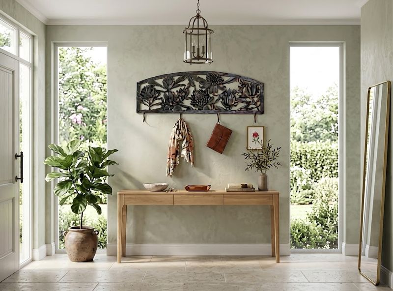 Waratah Cast Metal 4 Hook Coat Rack/Wall Art