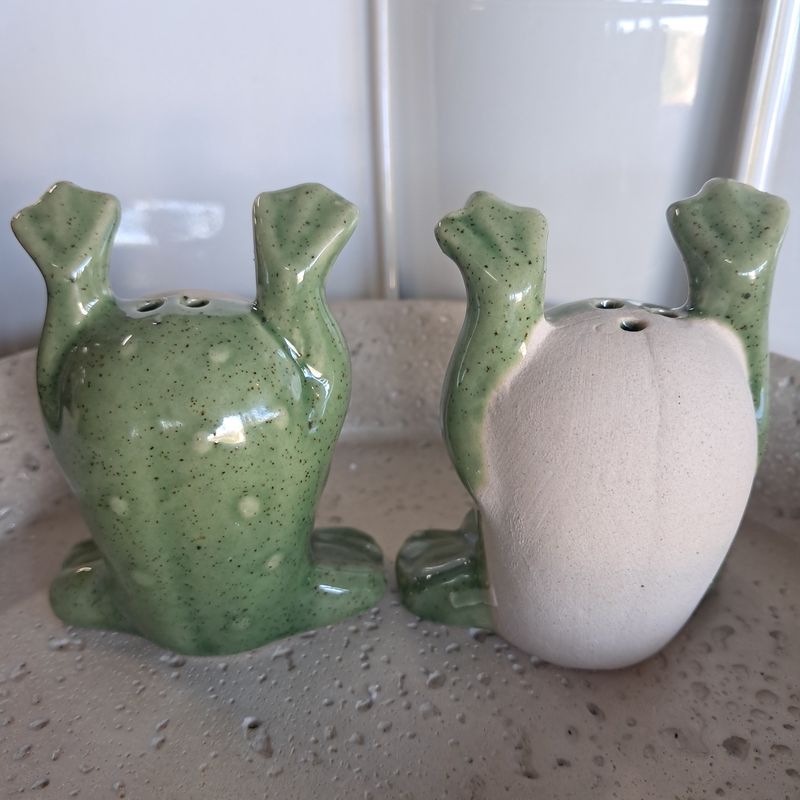 Frog Handstand Salt and Pepper Shakers