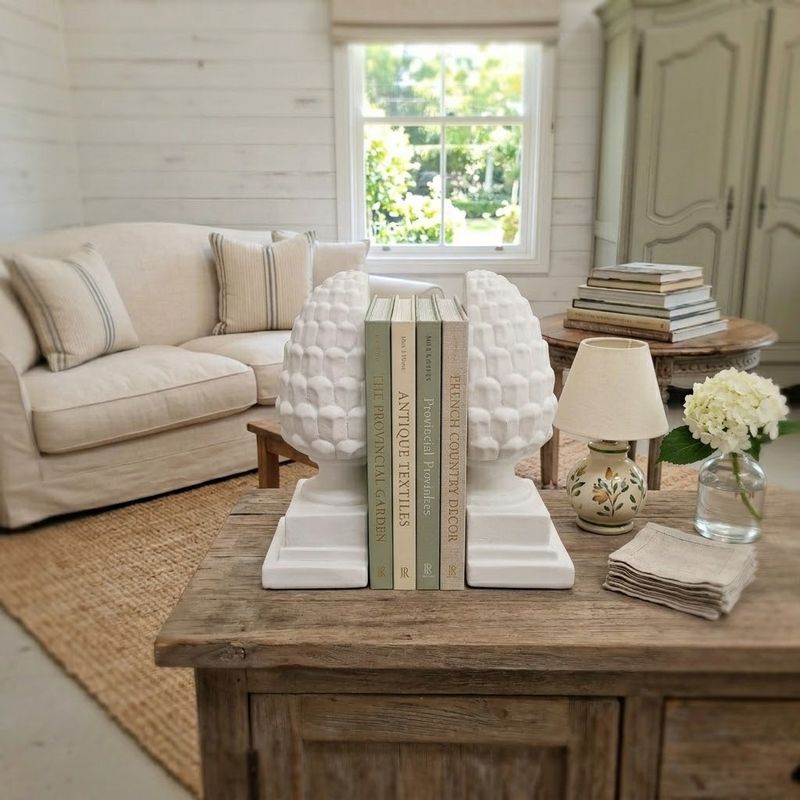 Acorn Bookends