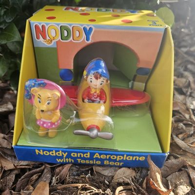 Noddy w/aeroplane & Tessie Bear Boxed