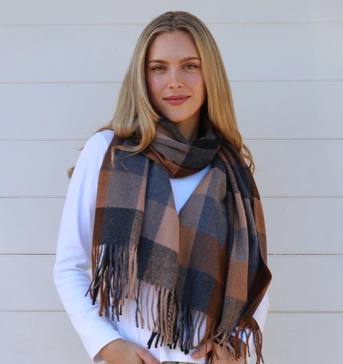 The "Highland Charm" Scarf, Colour: Shadow and Sand