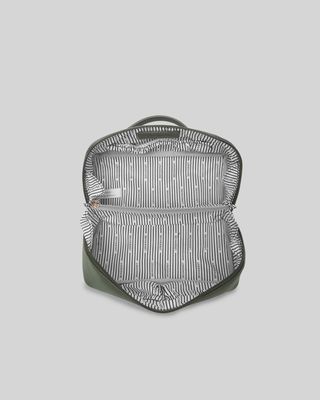 Mary Cosmetic - Olive