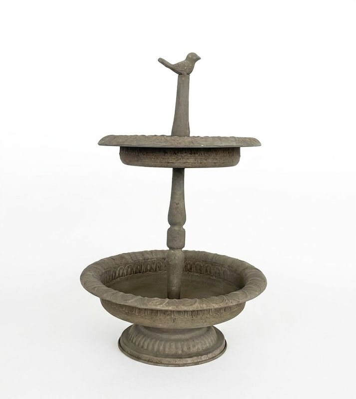 Henrietta Bird Bath/ Feeder
