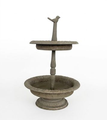 Henrietta Bird Bath/ Feeder