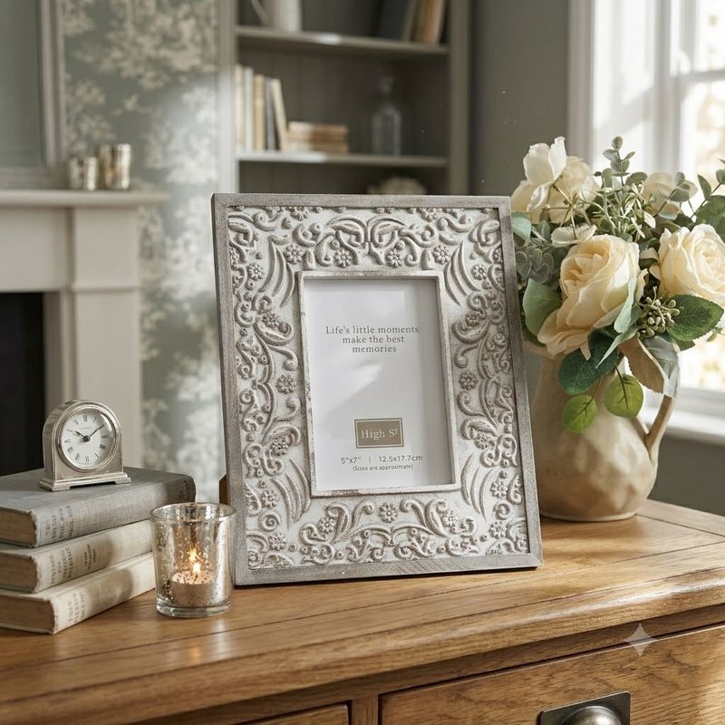 Eloise 5x7 Photoframe