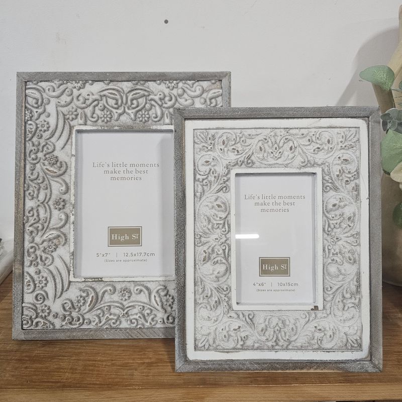 Eloise Carved Style 4 x 6 Photo frame