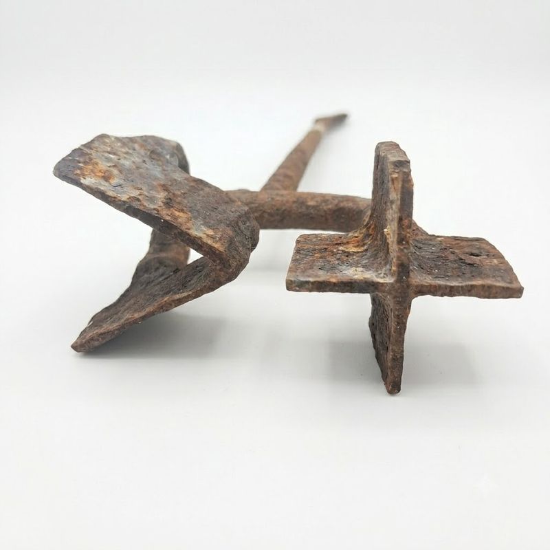 Vintage Branding Iron 'Cross V'