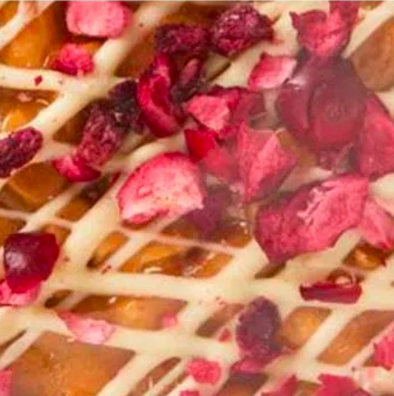Pomegranate, Cranberry, Orange &amp; White Belgian Chocolate Peanut Brittle - 200g