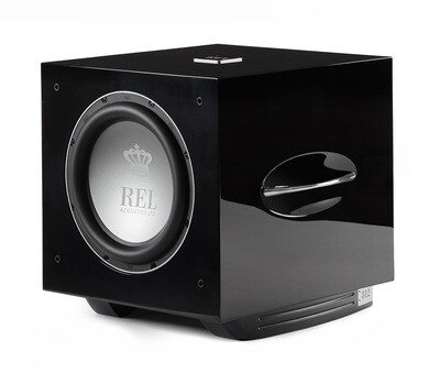 REL S/812 Subwoofer 800 Watt RMS NextGen5. 19Hz bij -6dB 12” lange slag luidspreker met Metal cone en 12” passieve Carbon radiator 34 kg.