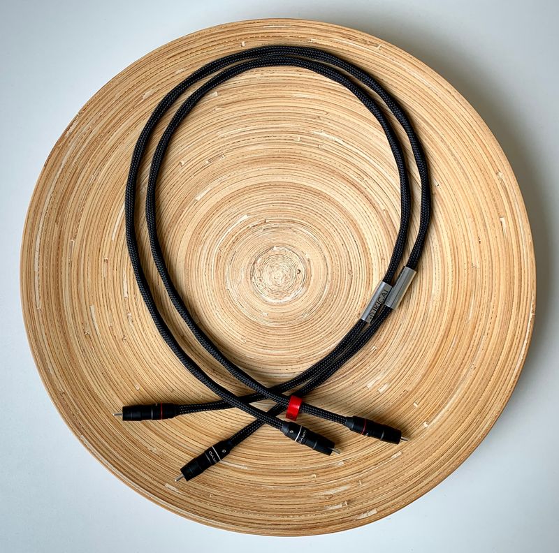 IKIGAI Audio SUGURE Analoge RCA interlink puur zilveren 5N geleiders stereoset 2 stuks vanaf 0,75 meter