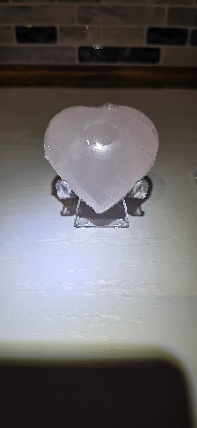 Calcite Mangano Heart [100g - 149g]