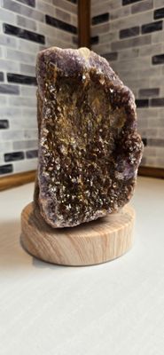 Thunder Bay Amethyst Cut Base