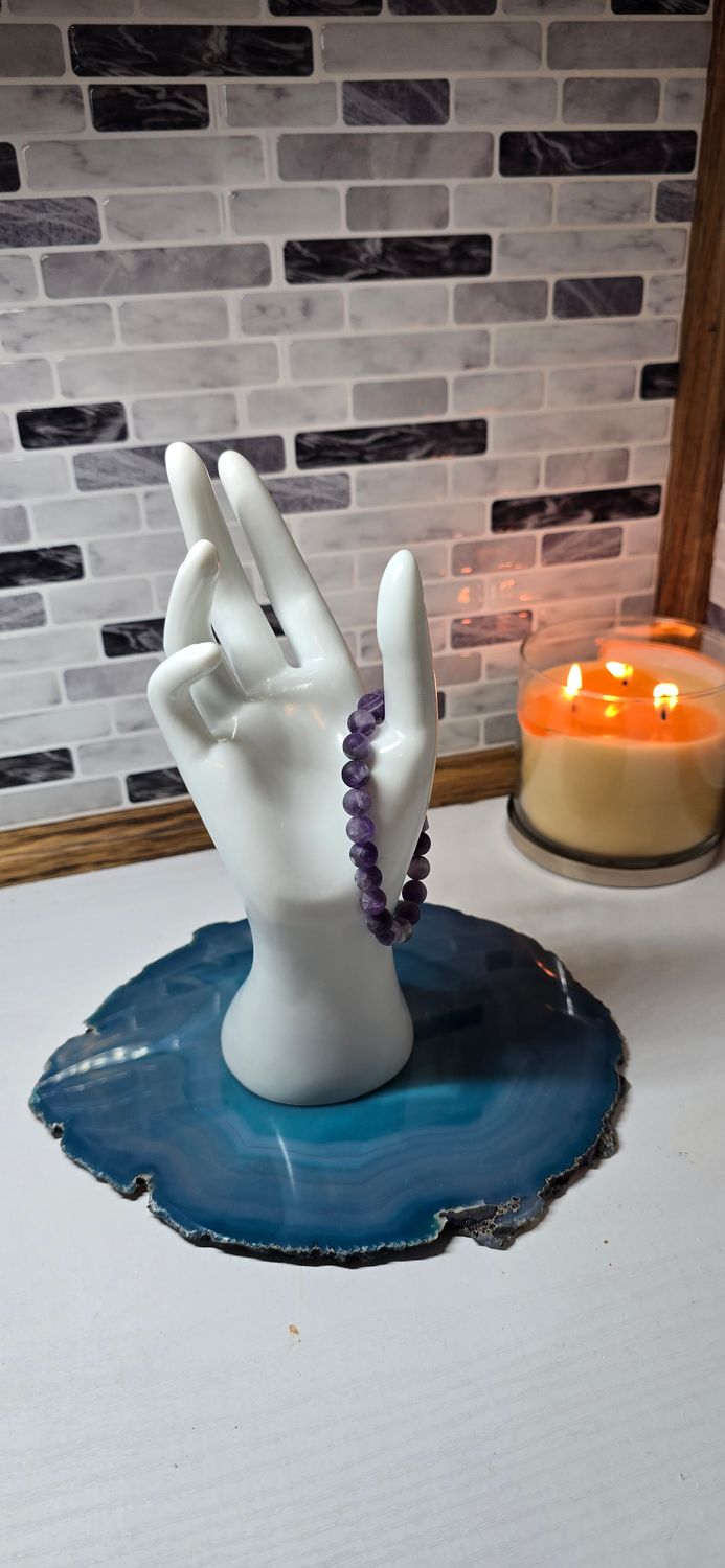 8mm Amethyst Matte Bracelet - 0.017kg