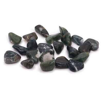 Green Moss Agate - stabilises, cleanses and attracts abundance