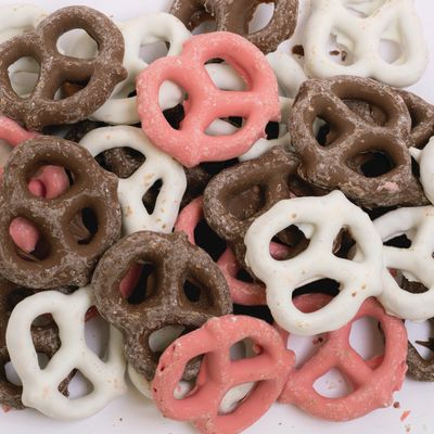 Neopolitan Pretzel Mix