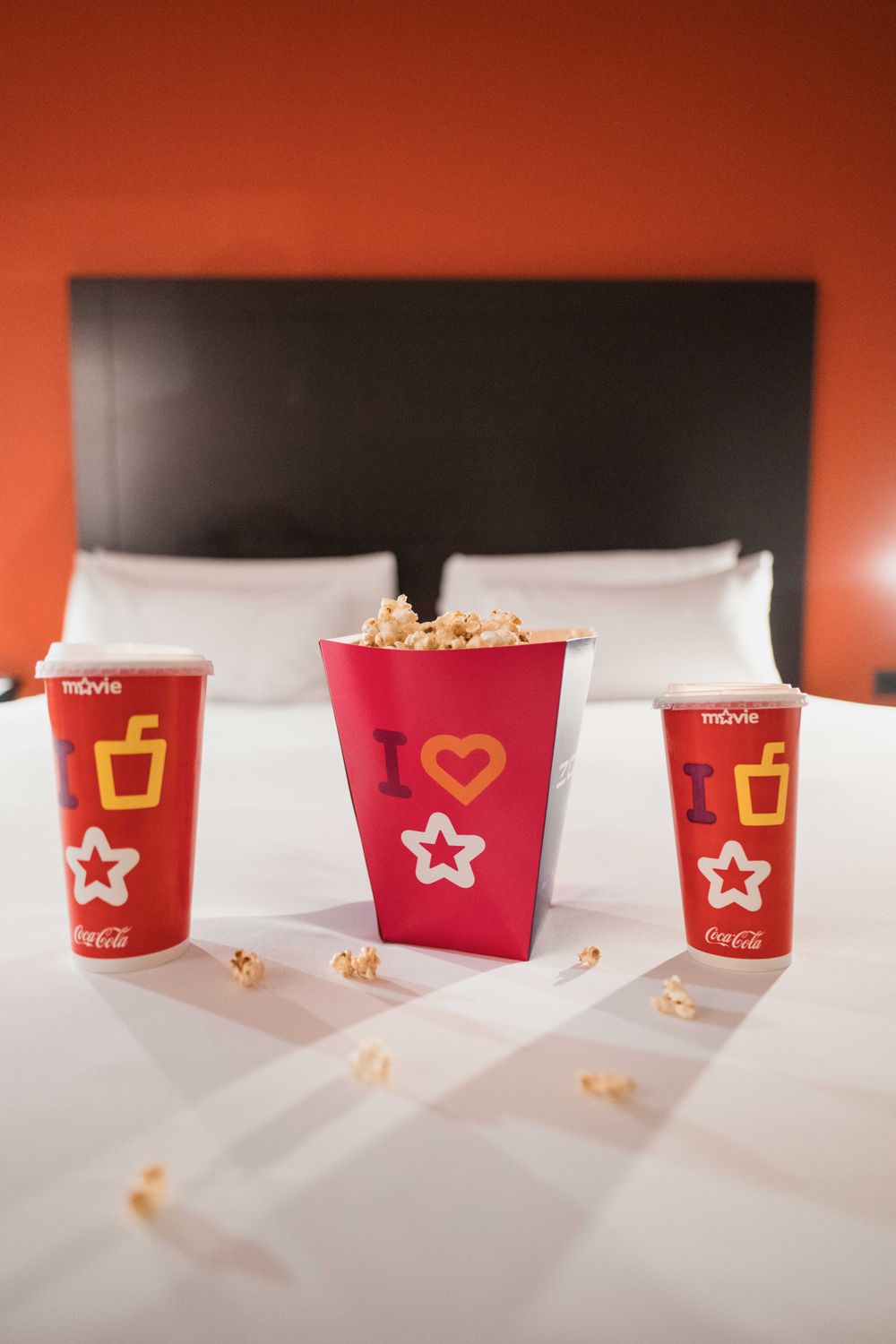 CINE & ESTADÍA PARA 2