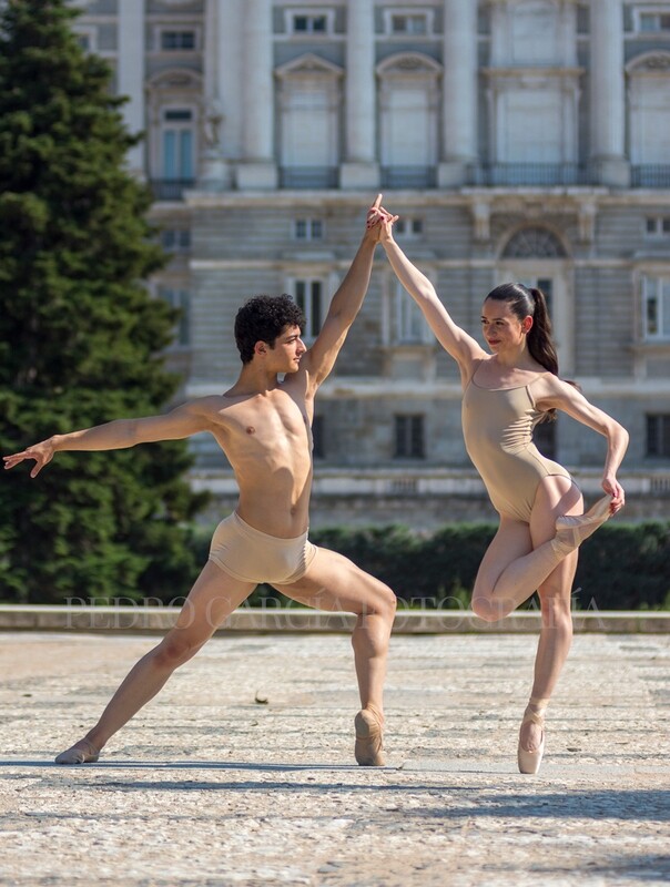Dancers in Madrid 4