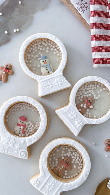 Snow globe shaker cookie cutter