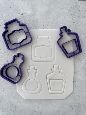Magic potion bottles shaker cookie cutter set