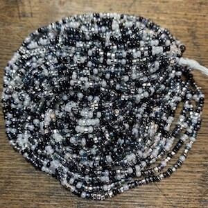 Czech &quot;Top Hat&quot; Mix Size 11/0 Seed Bead Hank