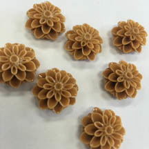 Dahlia Flower Beads, Cafe Au Latte, 18mm