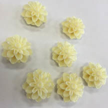 Dahlia Flower Beads, Vanilla Cream, 18mm
