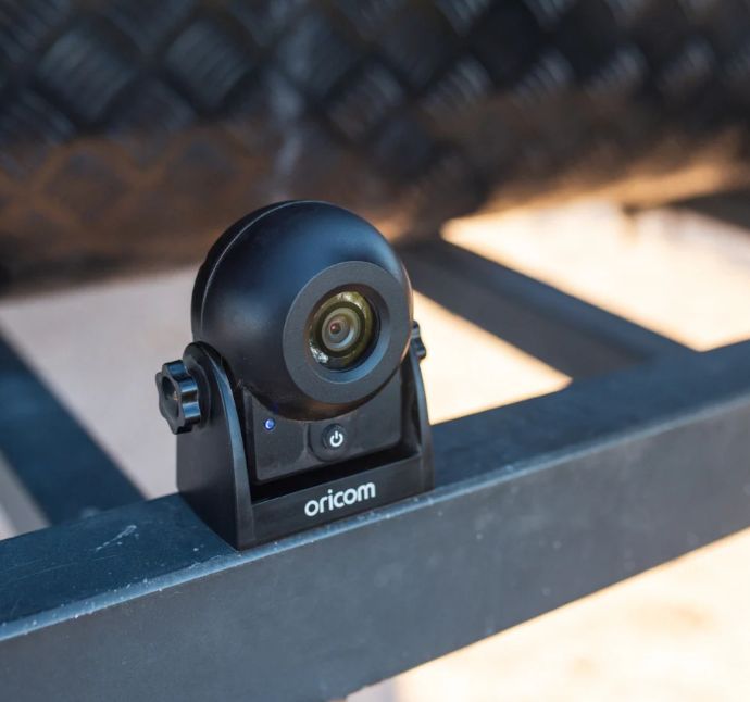 Wireless Reversing Camera with Magnetic Base Wireless Reversing Camera with Magnetic Base