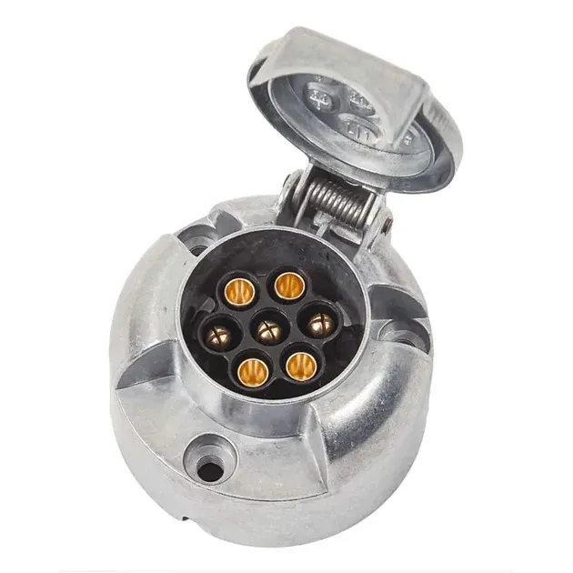7 Pin Female Metal Trailer or Caravan Plug 12 or 14 Volt
