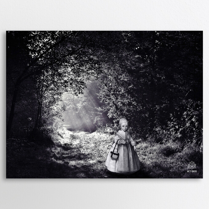 Wandering Helena | Mini | 40 x 30 cm Wandering Helena | Mini | 40 x 30 cm