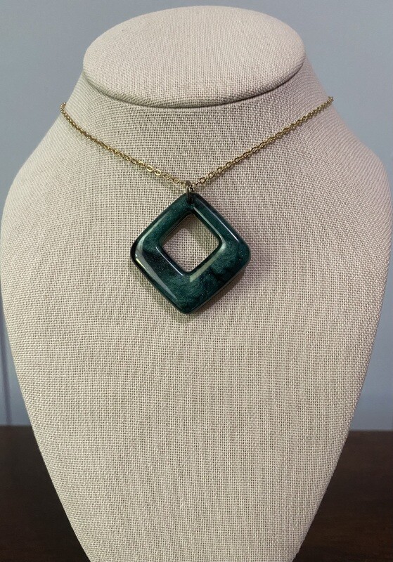 Diamond Dark Green