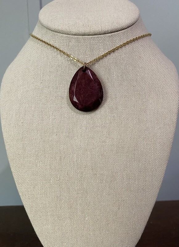 Berry Teardrop