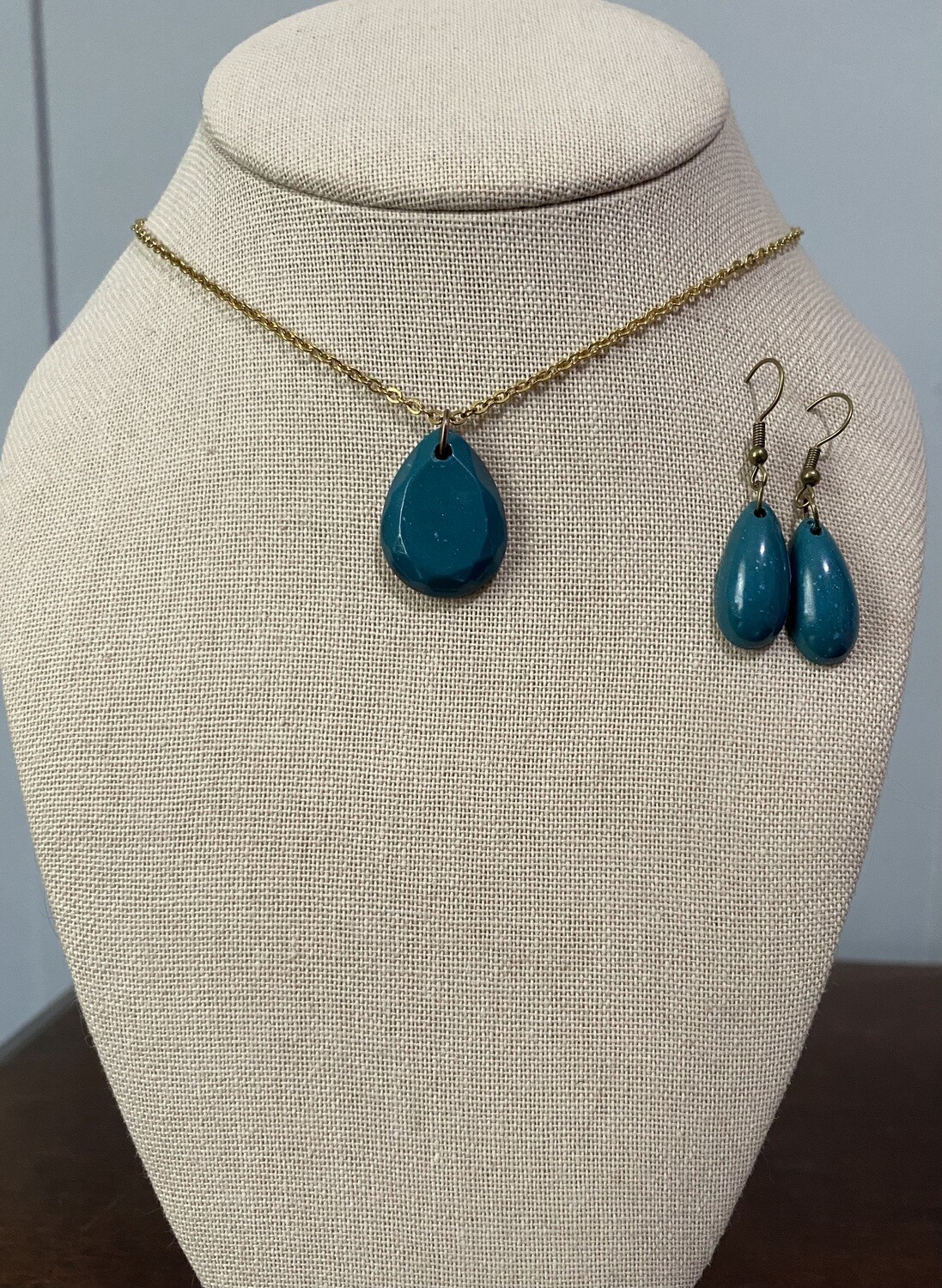Turquoise Necklace and Earring set