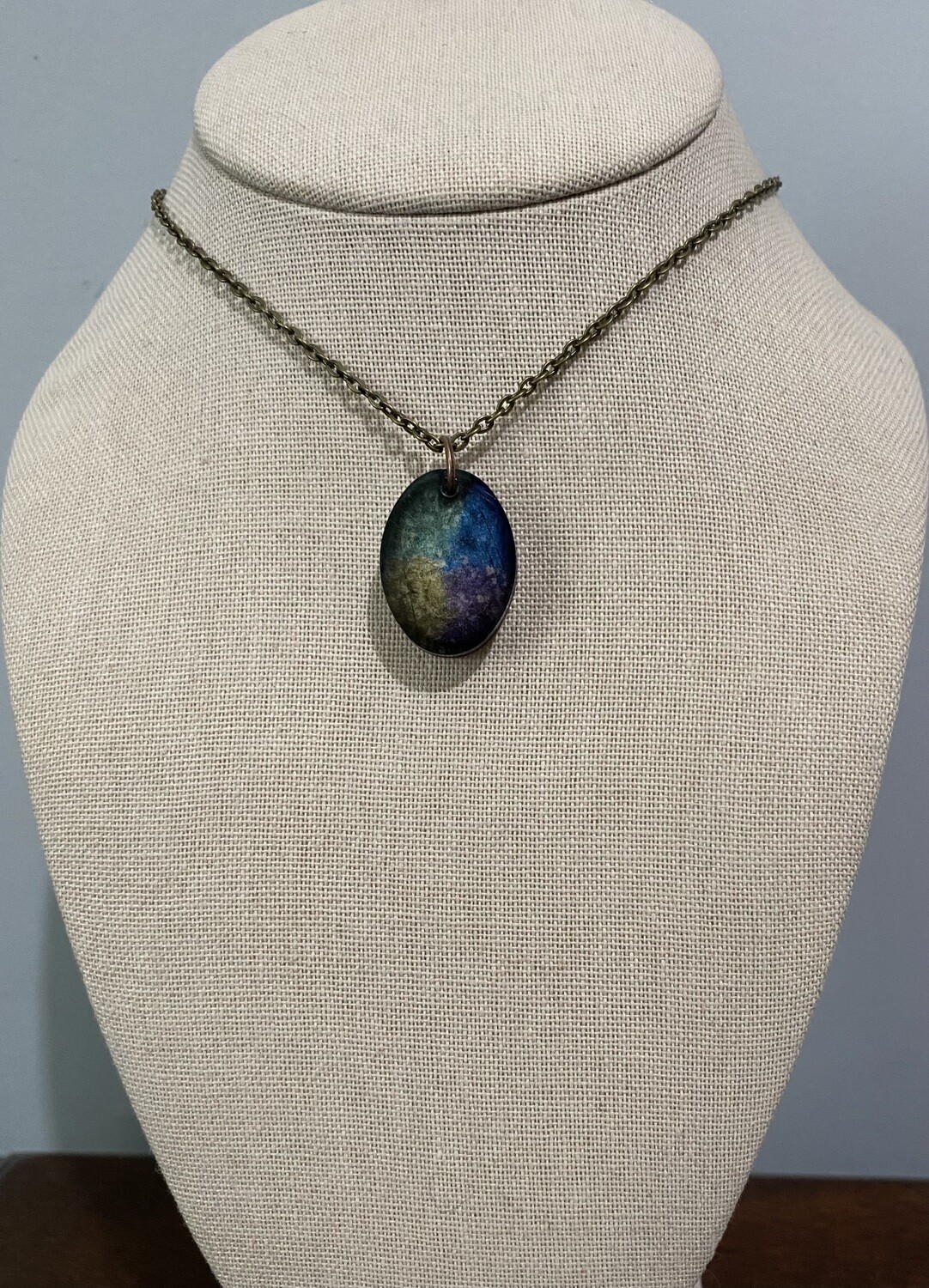 Tri color Oval