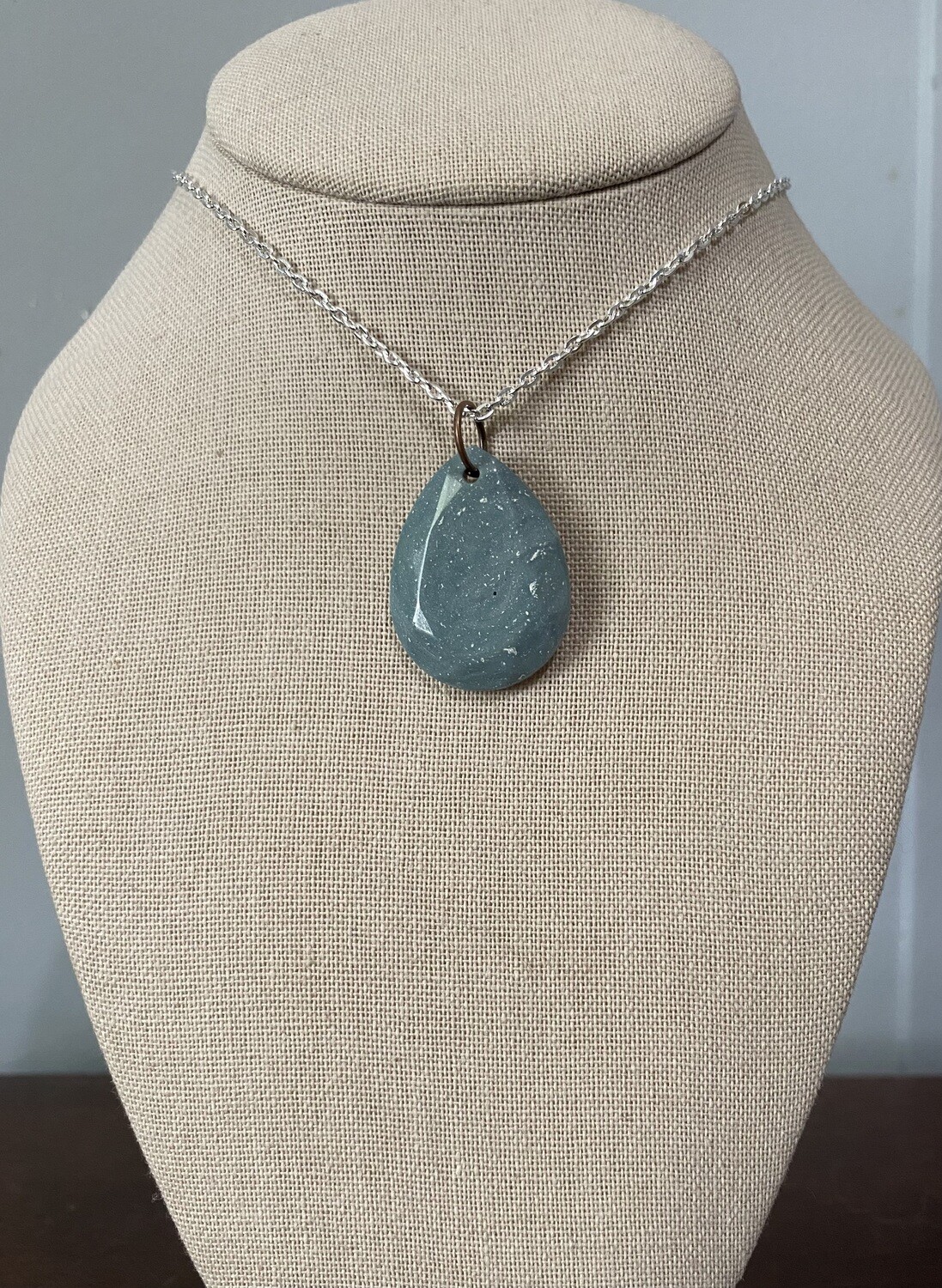 Imitation Soapstone Medium
