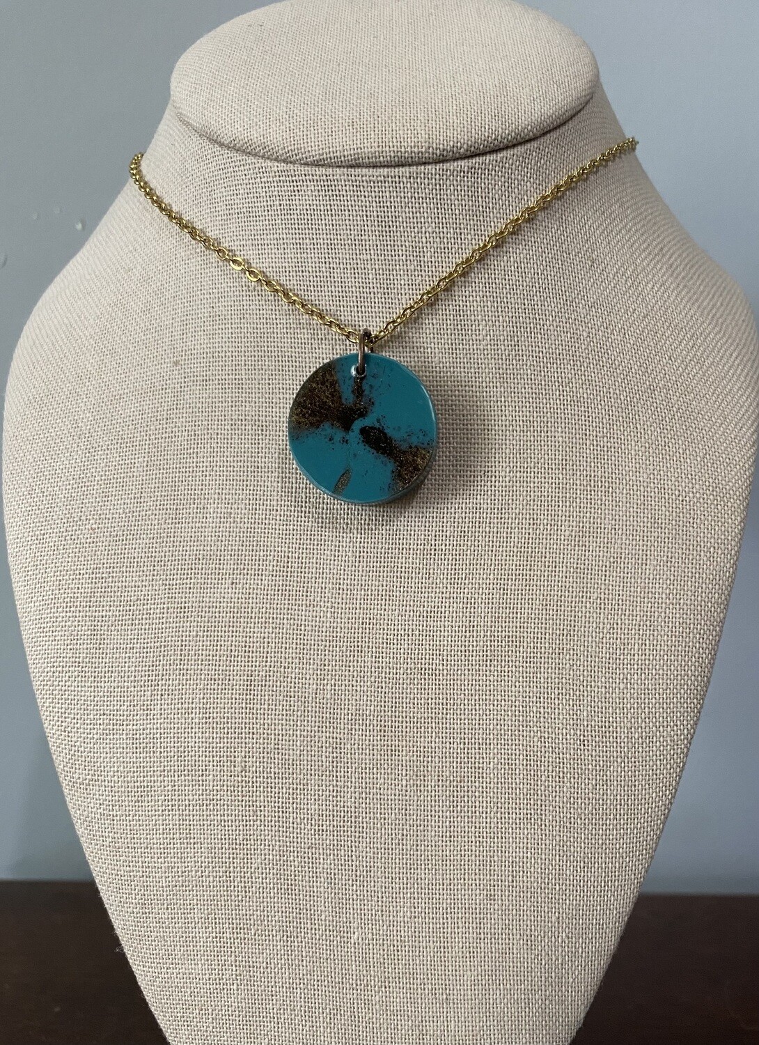 Round Turquoise with Brown
