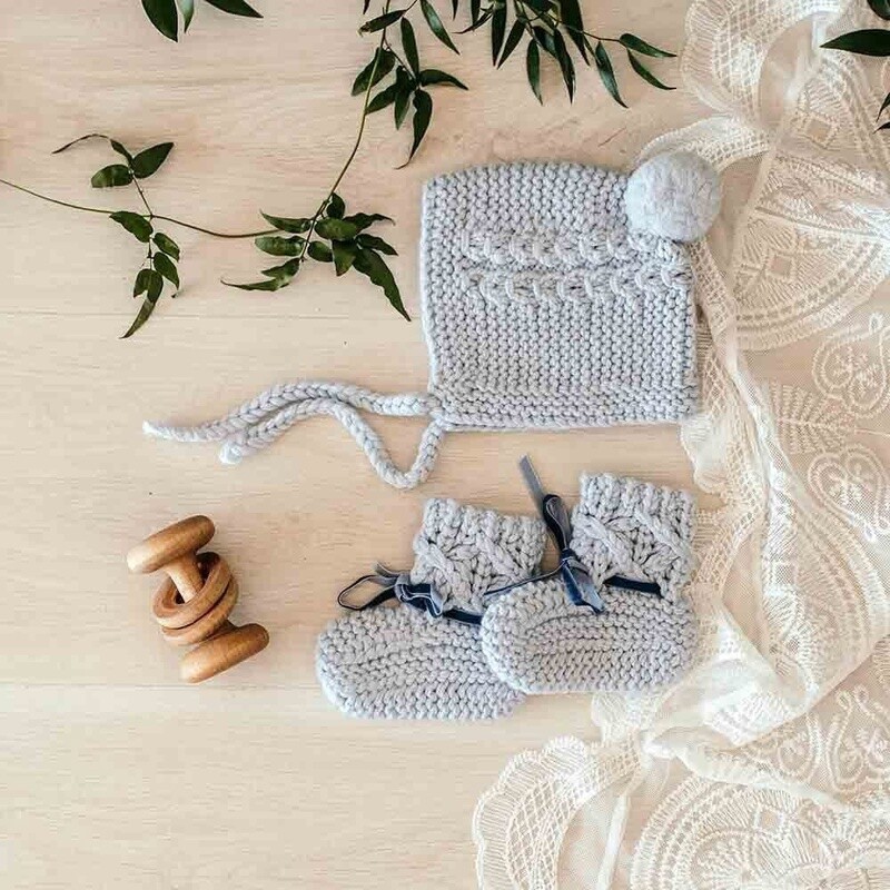 Blue Merino Wool Bonnet &amp; Booties
