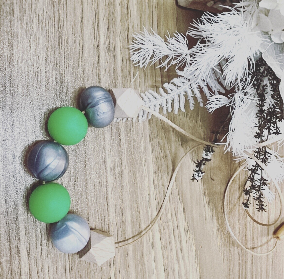 Green Teething Necklace for Mum