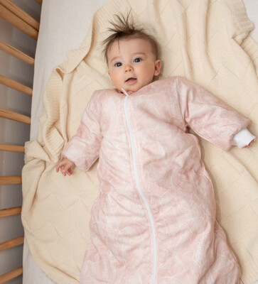 WINTER SLEEPING BAG 2.5 TOG - PINK PALM - SMALL 3-12 MONTHS