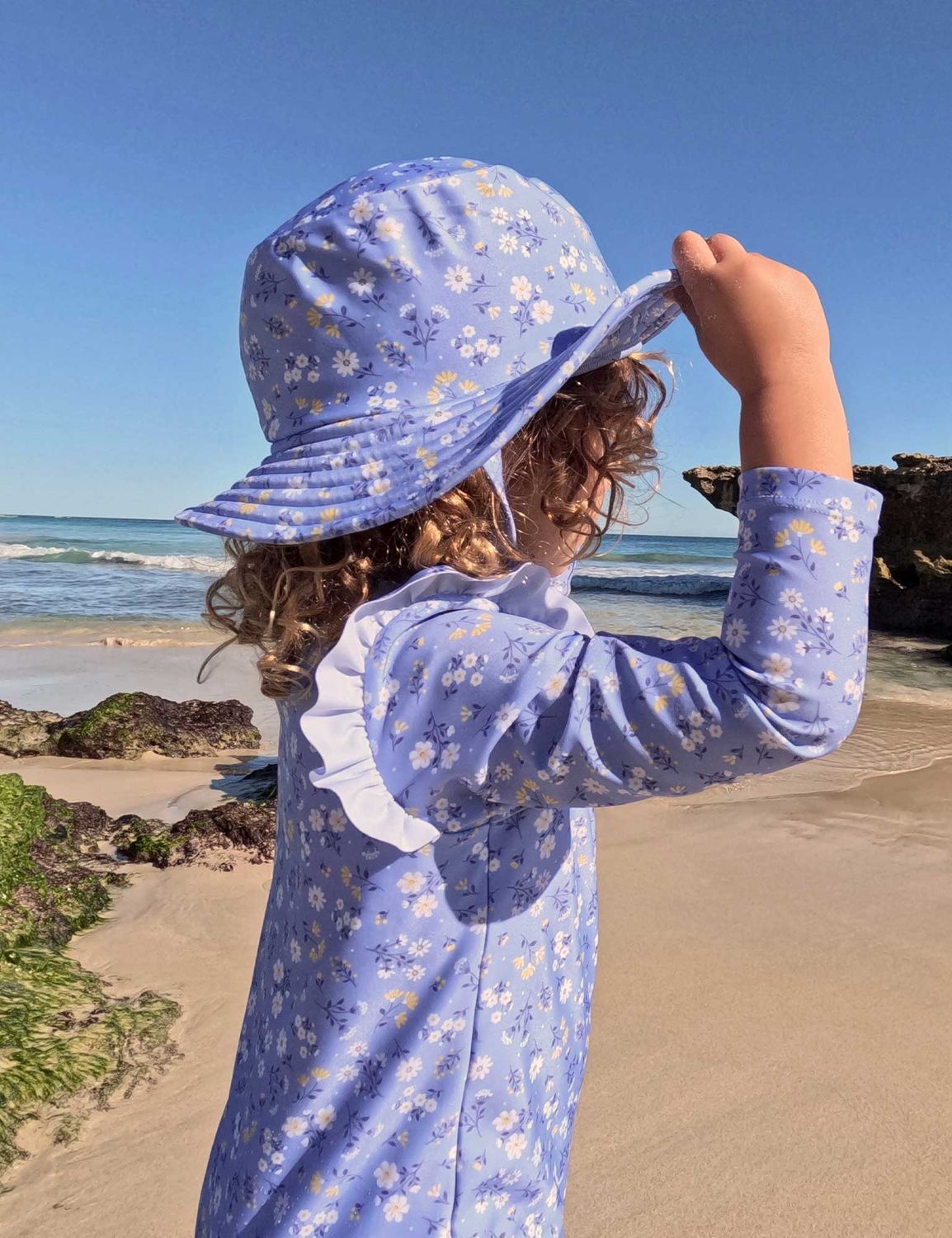 BROAD BRIM SWIM HAT- Blue Daisy