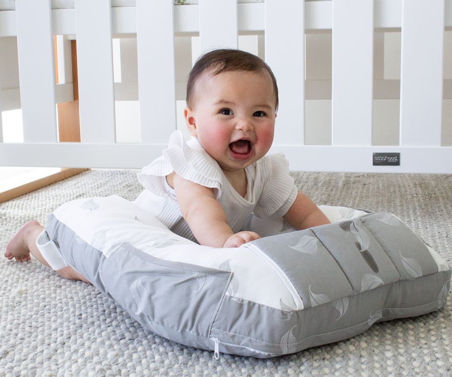 Organic Nursing Pillow with Toy bar