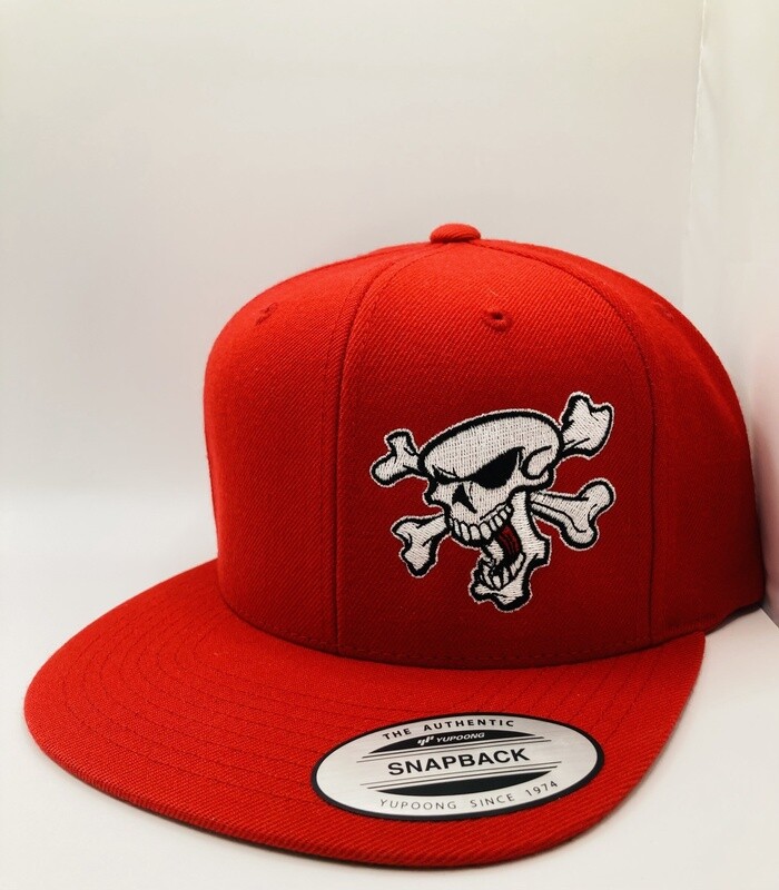 SNAPBACK FLAT BRIM HAT