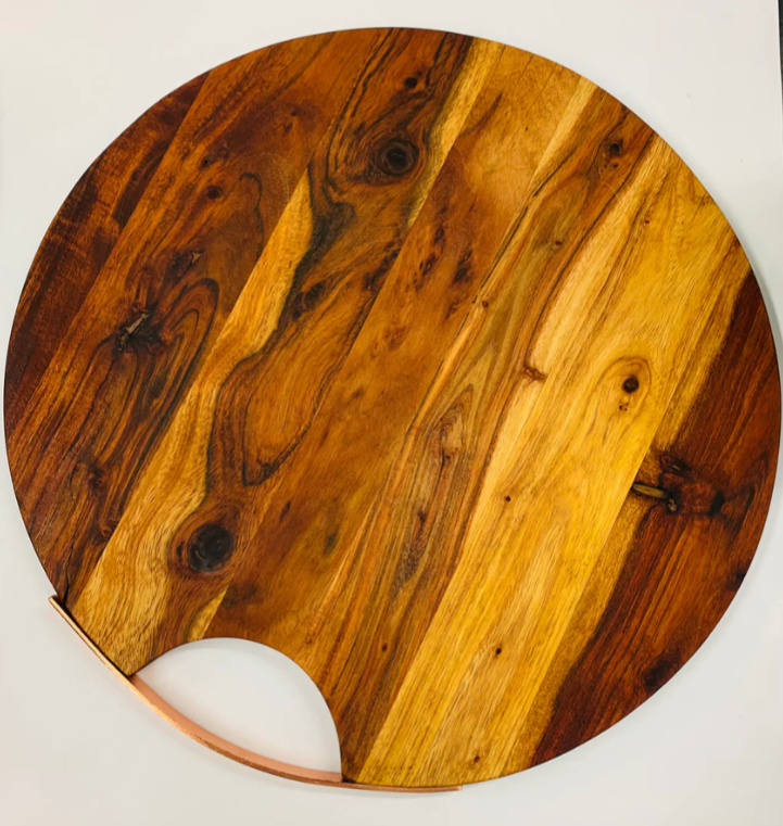 Serving platter with handle