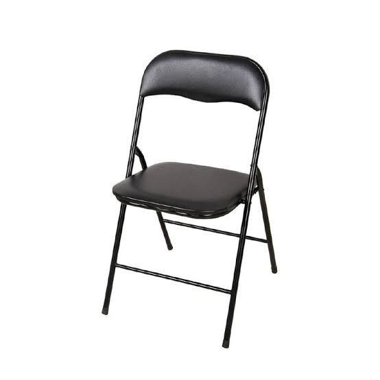 Foldable chairs