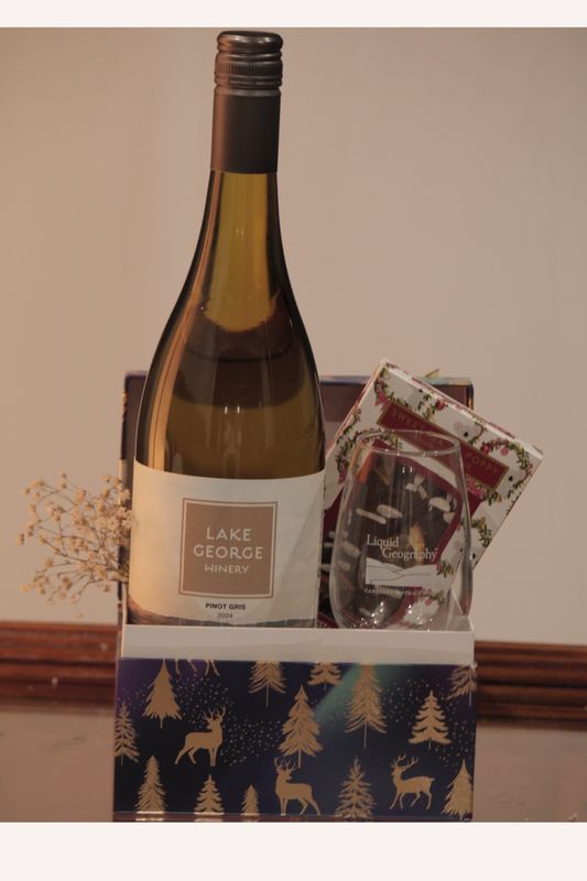 Xmas Pinot Gris Hamper Xmas Pinot Gris Hamper