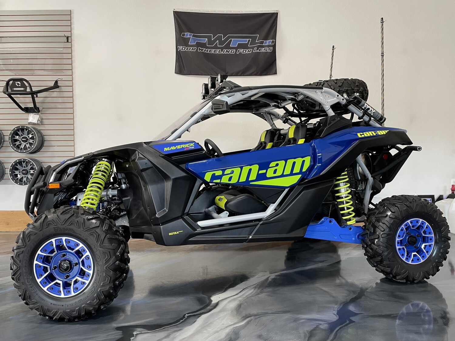 2020 Can-Am Maverick X3 X RS Turbo RR - Like New Condition!