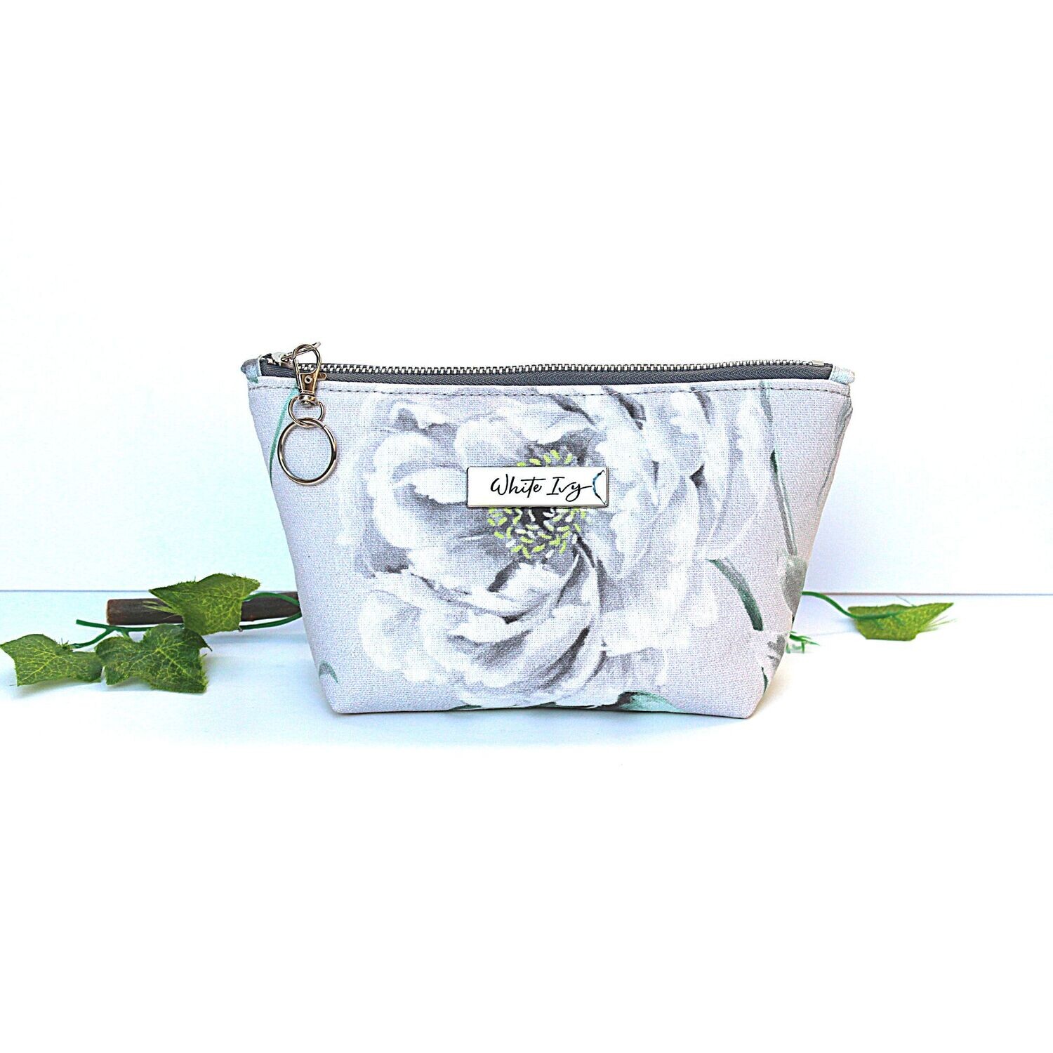 Grey &amp; White Rose Makeup Bag